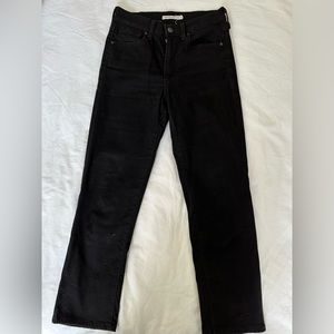 Levi’s 724 black cropped jeans